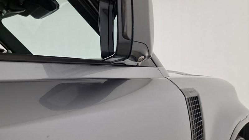Land Rover Defender 110 3.0D I6 250 CV AWD Auto X-Dynamic SE