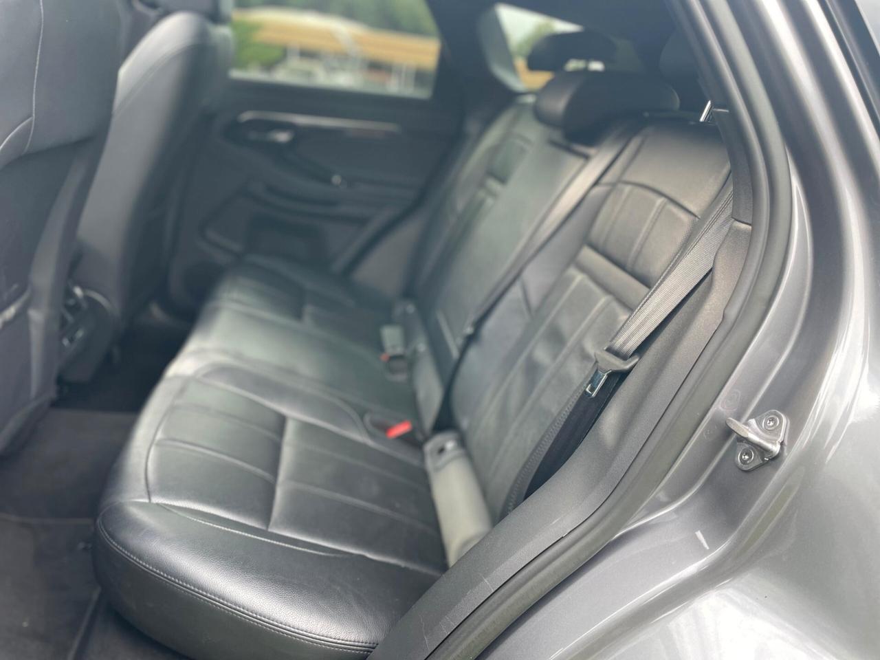 Land Rover Range Evoque 2.0D I4 204 CV AWD Auto R-Dynamic HSE