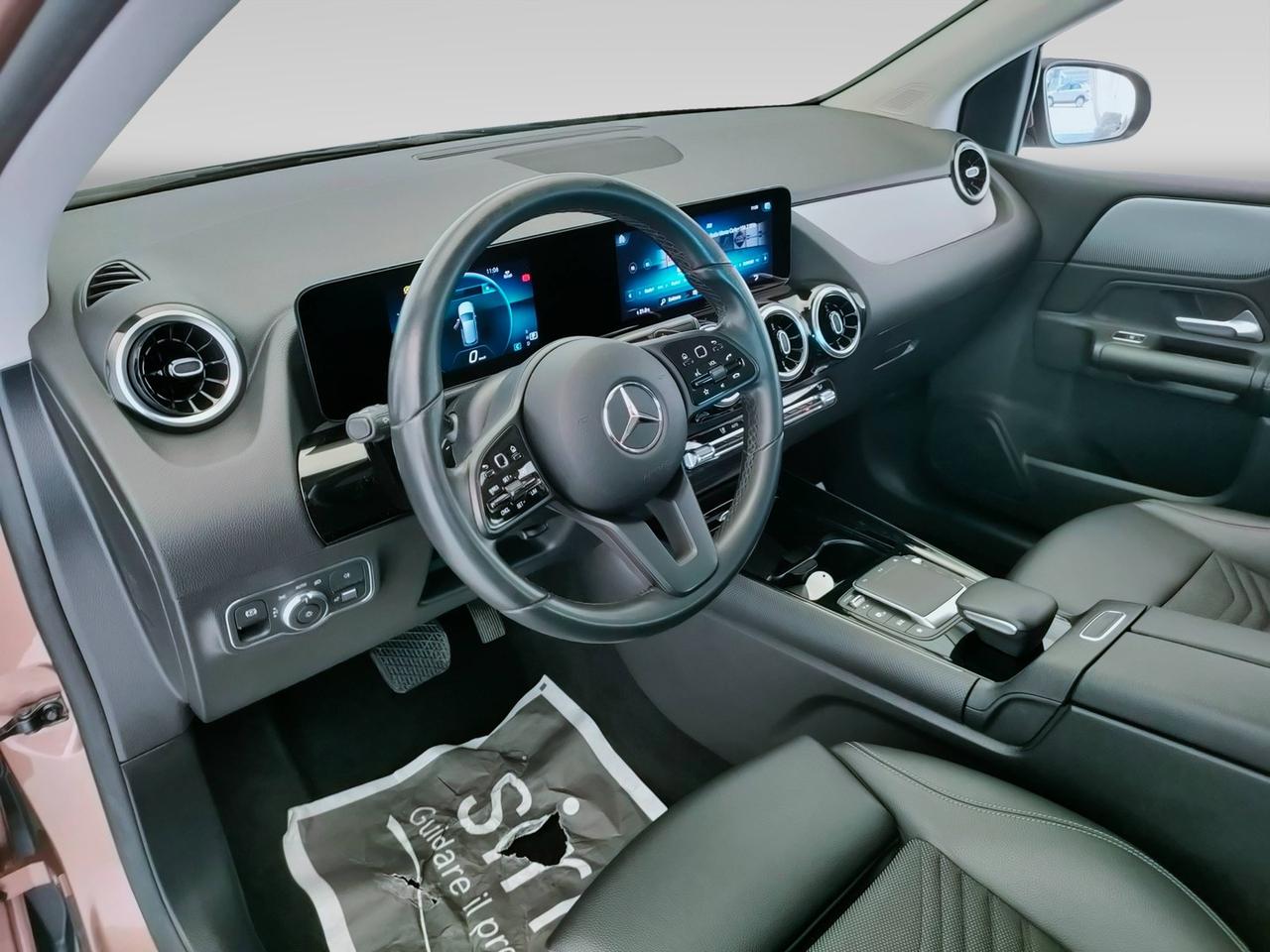 Mercedes-Benz Classe B - W247 2018 - B 180 d Sport auto