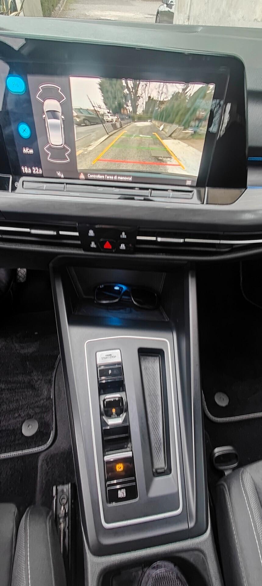 Volkswagen Golf 2.0 TDI 150 CV DSG SCR Style
