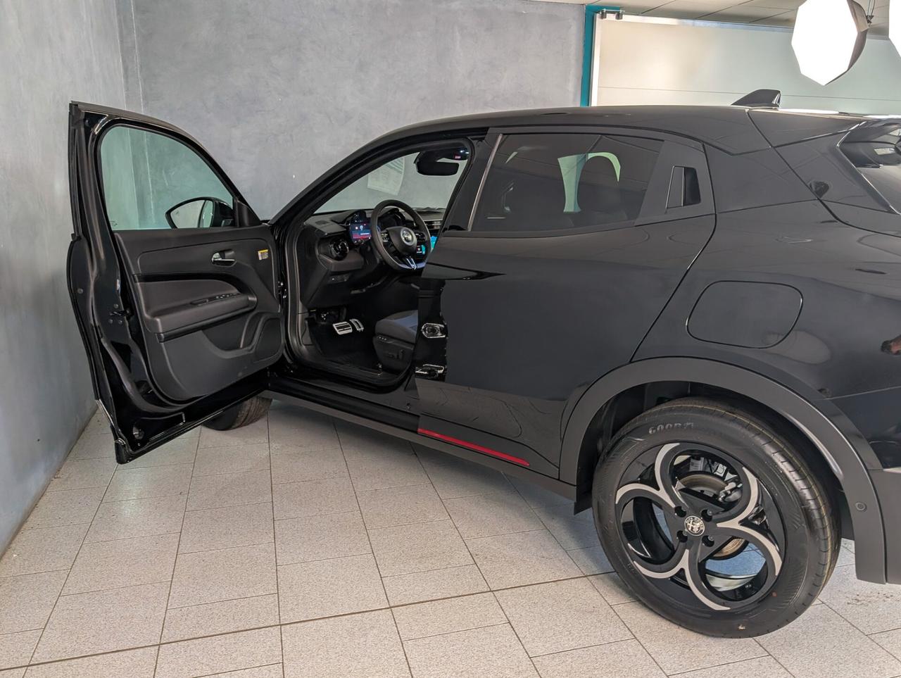 ALFA ROMEO JUNIOR 1.2 HYBRID 136 CV SPECIALE KM0