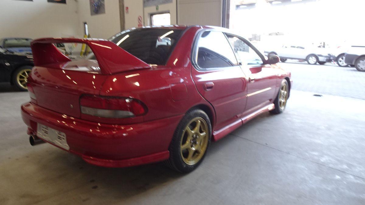 SUBARU - Impreza - 2.0 turbo SWEDEN EDITION