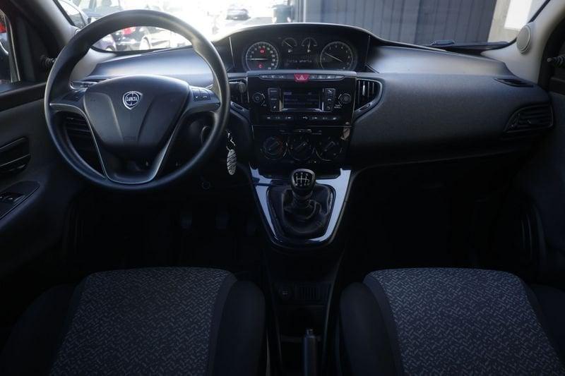 Lancia Ypsilon Lancia Ypsilon 1.0 FireFly 70cv Hybrid ALBERTA FERRETTI 51KW ANNO 2022