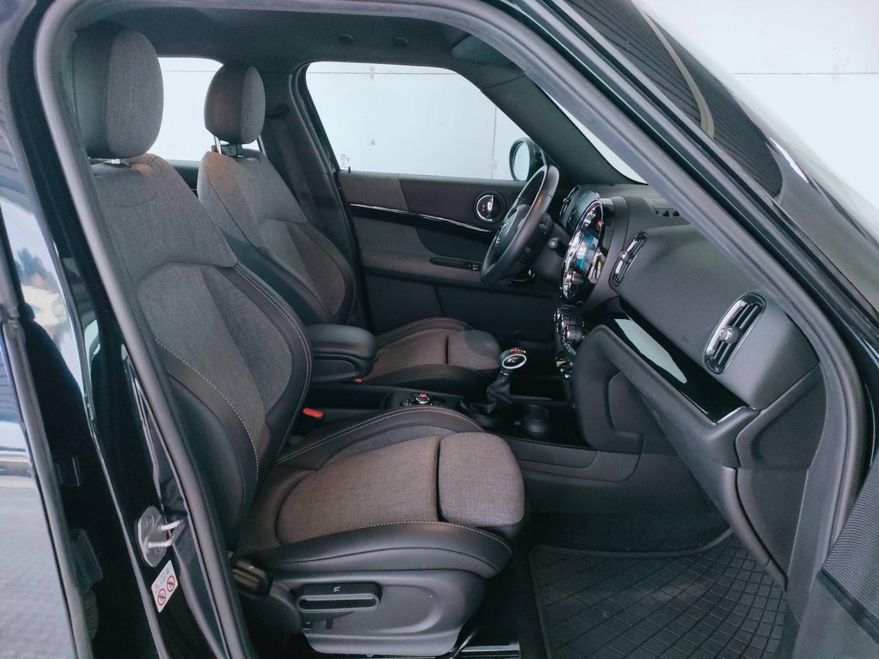MINI Mini Countryman F60 2020 - Mini Countryman 1.5 Cooper SE Essential all4 auto