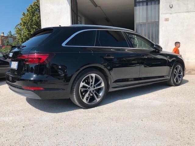 Audi A4 Avant 2.0 TDI 150 CV S tronic Sport