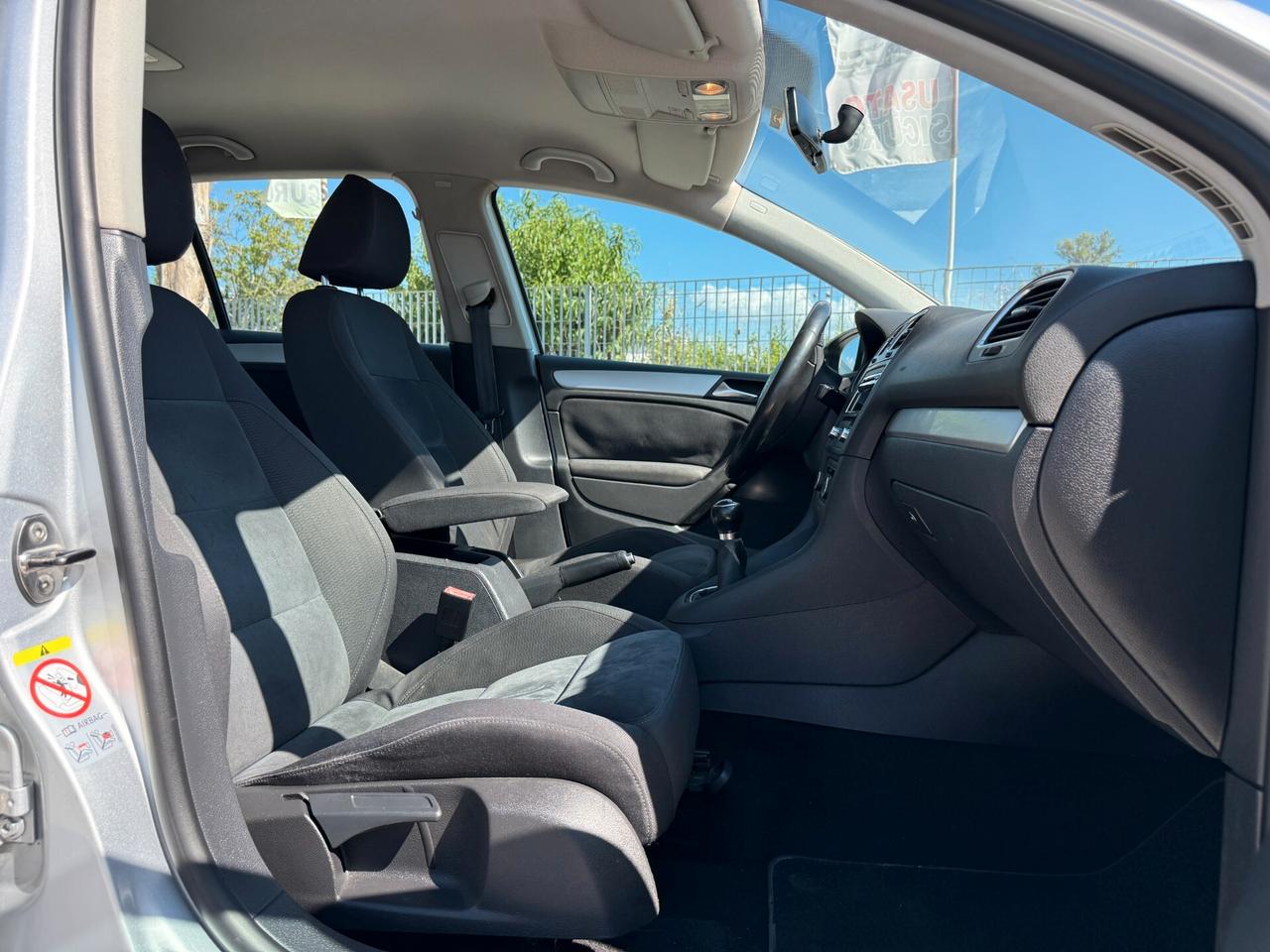 VOLKSWAGEN GOLF 2011 1.4 BENZ 122 CV MOTORE NUOVO