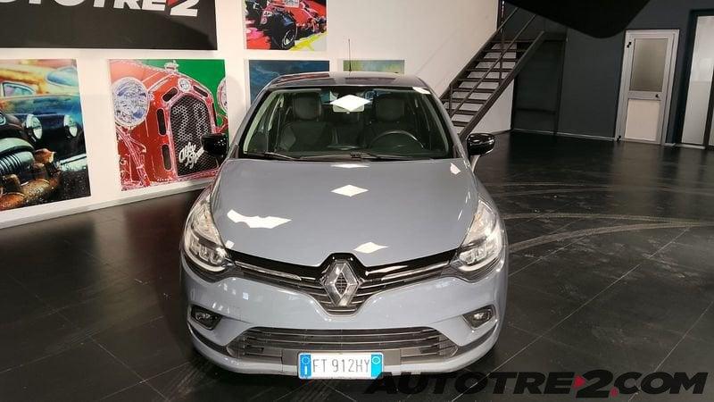 Renault Clio Clio 0.9 tce Moschino Zen Gpl 90cv