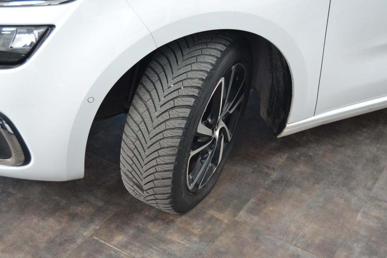 Citroen C4 Picasso BlueHDi 120 EAT6 Shine UniPro/Navi