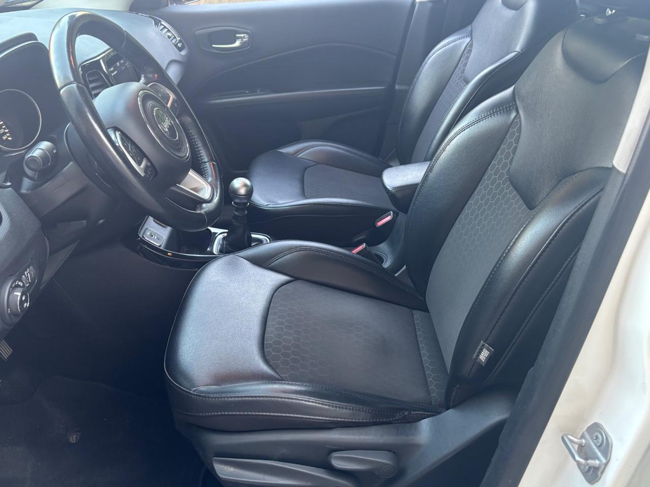 Jeep Compass 1.6 M-Jet Night Eagle 4X2
