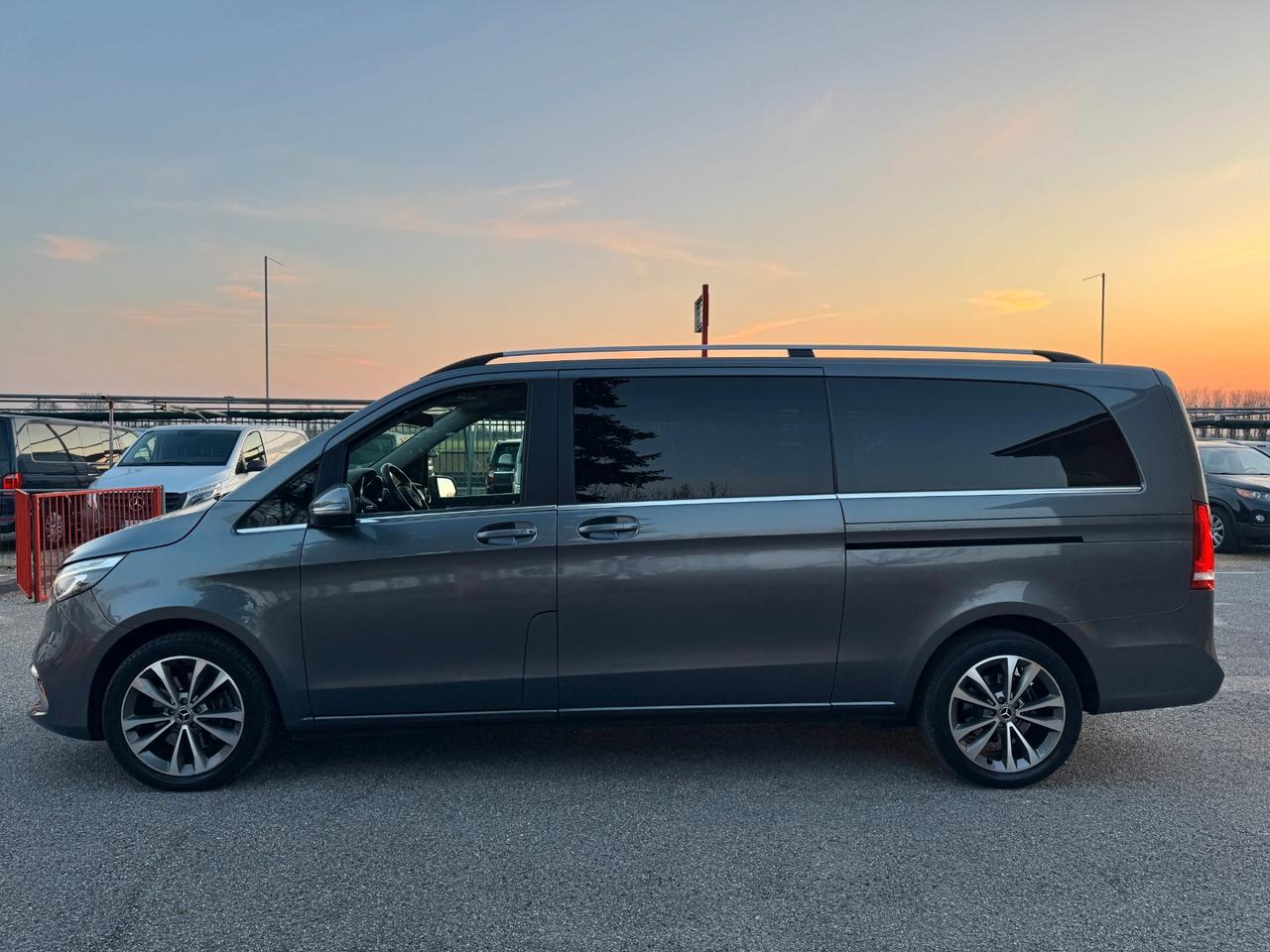 Mercedes-Benz V 250 V Extralong 250 d Avantgarde auto