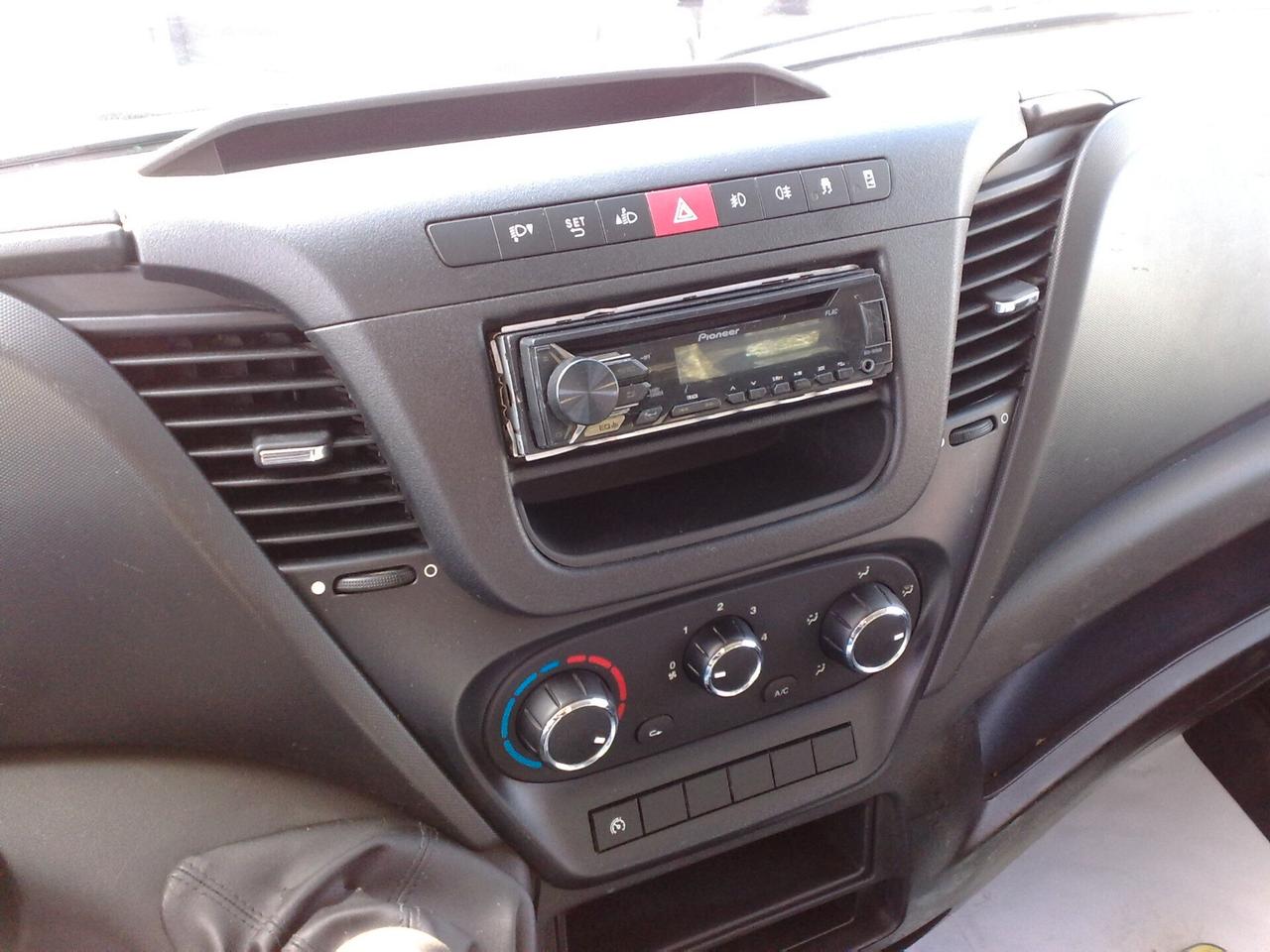 Iveco Daily 35c12 RIBALTABILE TRILATERALE - 2017