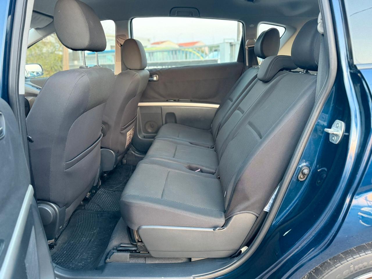 Toyota Corolla Verso 2.0 16V D-4D Sol