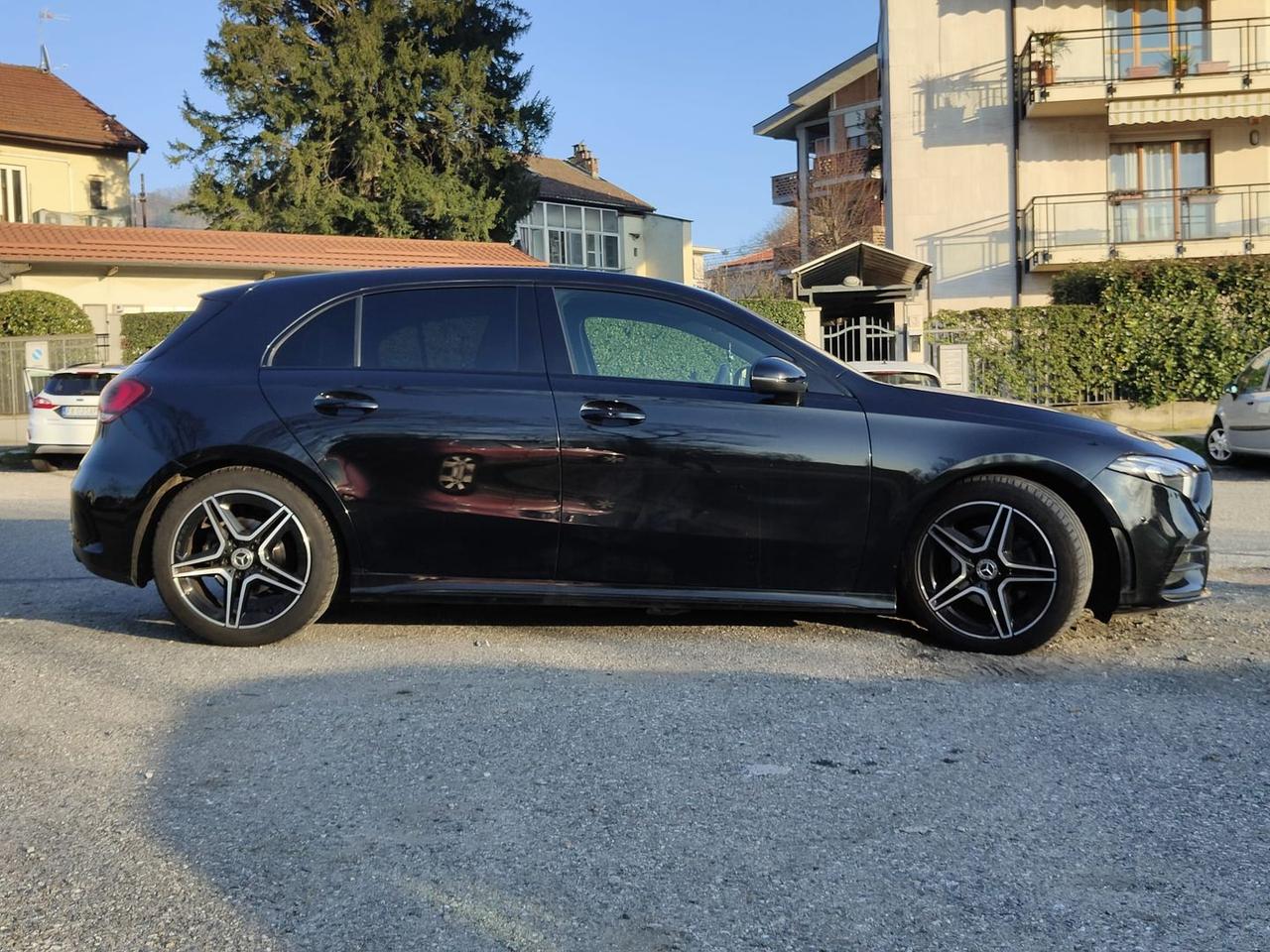 Mercedes-Benz A 180 AMG Line Premium Plus Ni #9535