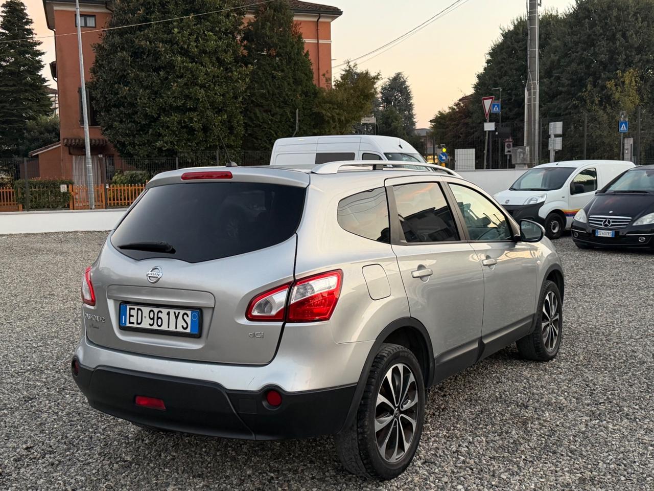 Nissan Qashqai+2 2.0 DCi Acenta 4x4