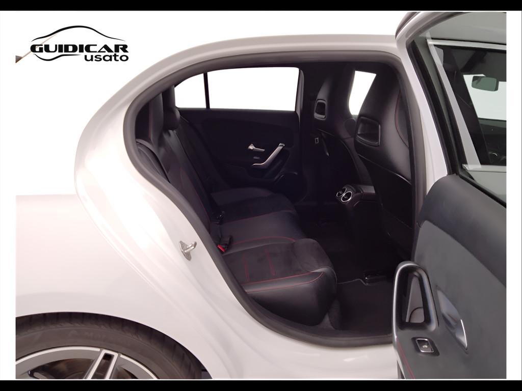 Mercedes-Benz Classe A - W177 2018 - A 180 d Premium auto