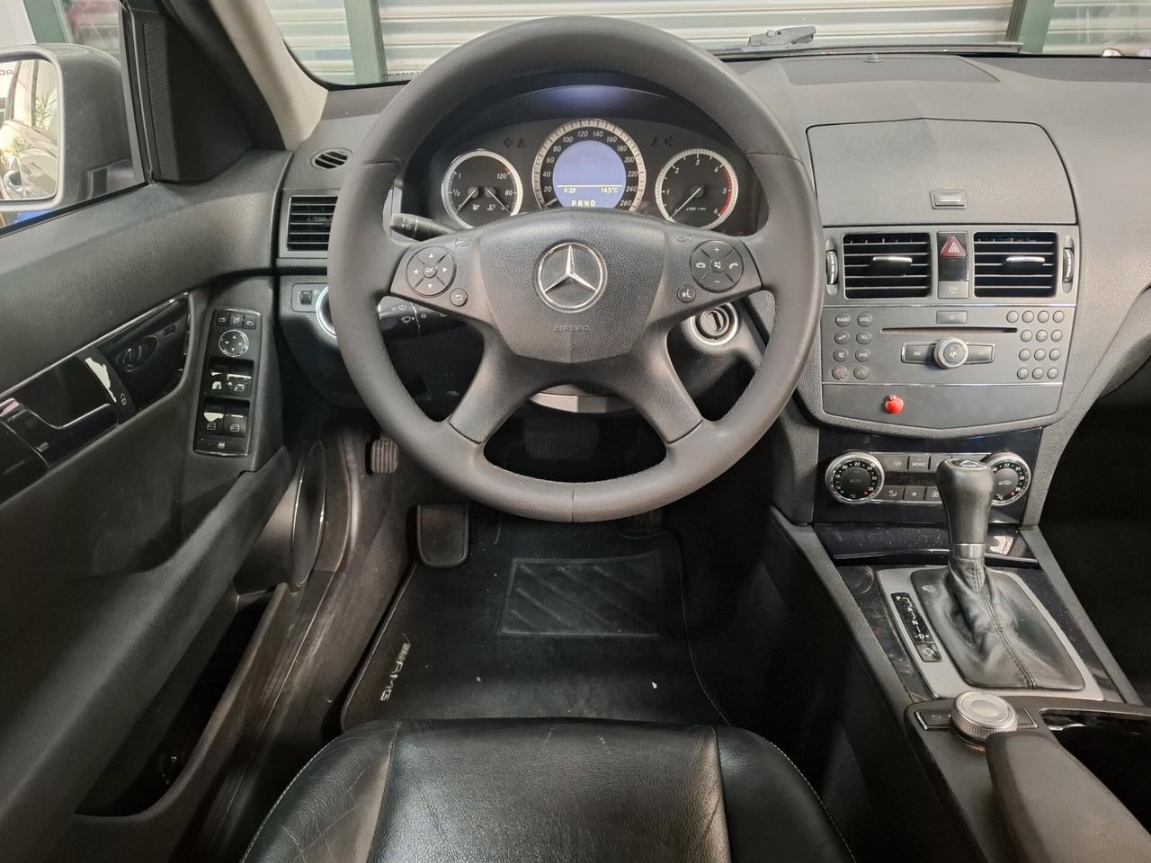 Mercedes-benz C 220 CDI Avantgarde AMG FIRST