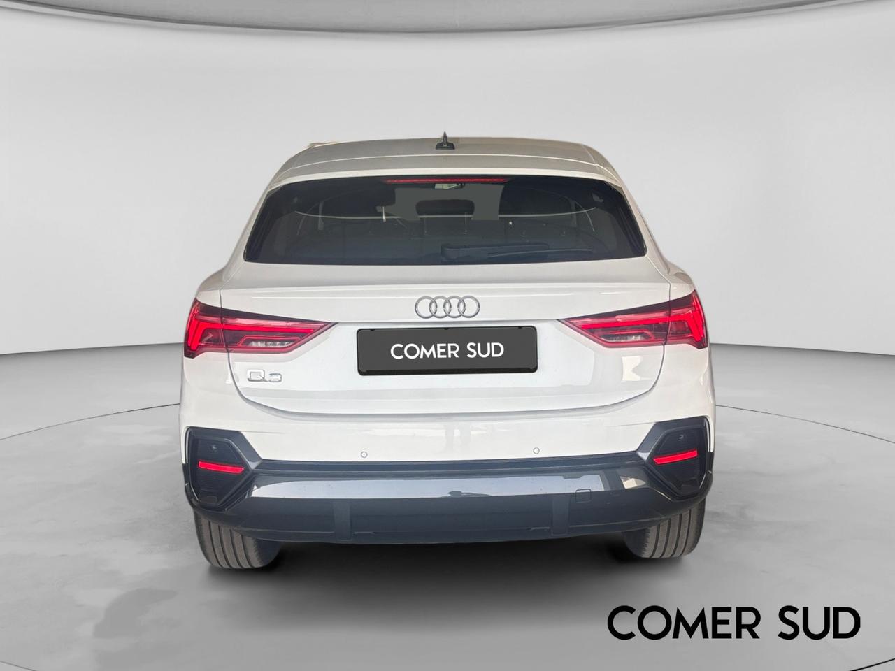 AUDI Q3 I 2019 Sportback - Q3 Sportback 35 2.0 tdi Business Plus