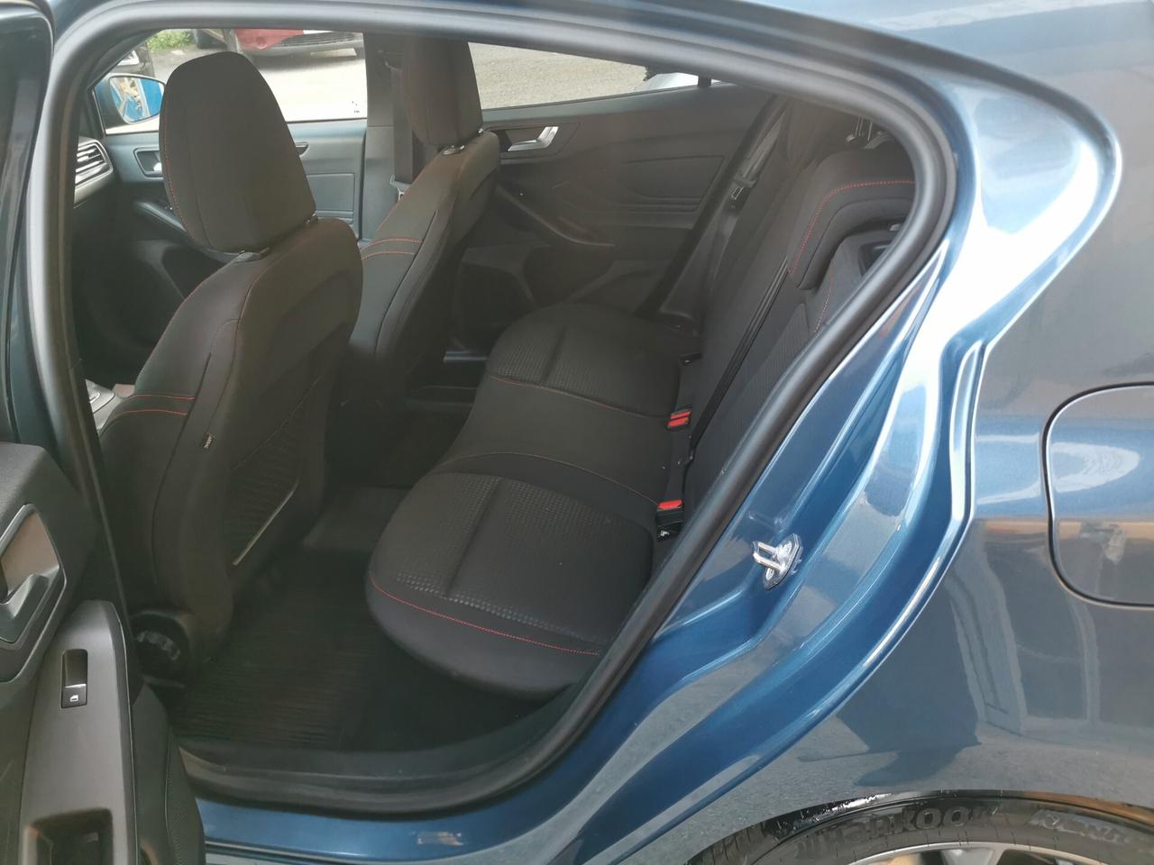 Ford Focus 1.5 EcoBlue 120cv 5p. ST-Line