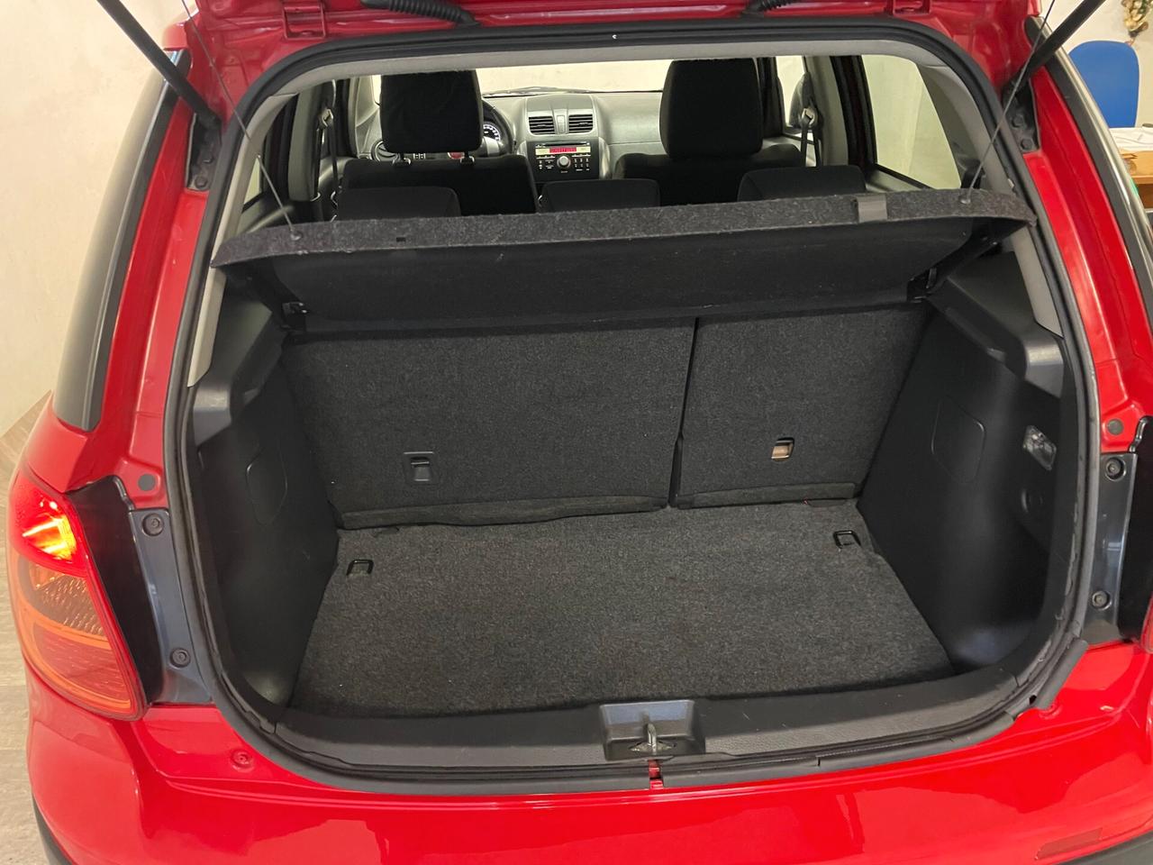 Fiat Sedici 2.0 MJT 135 CV 4x4 Emotion Full Distribuzione tagliandata Euro 5 NEOPATENTATI