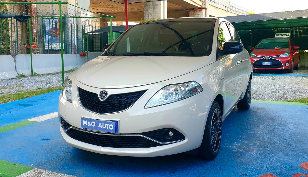 LANCIA YPSILON 1.2 BENZINA FULL OPTIONAL KM 31 MILA