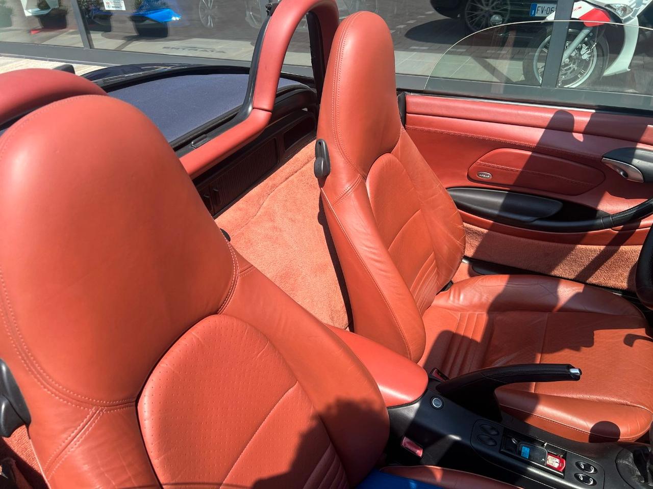 Porsche Boxster 2.7
