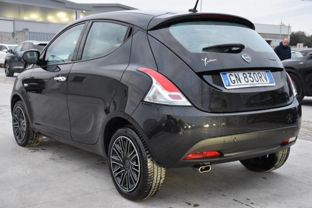 LANCIA Ypsilon 1.0 FireFly 5 porte S&S Hybrid Gold