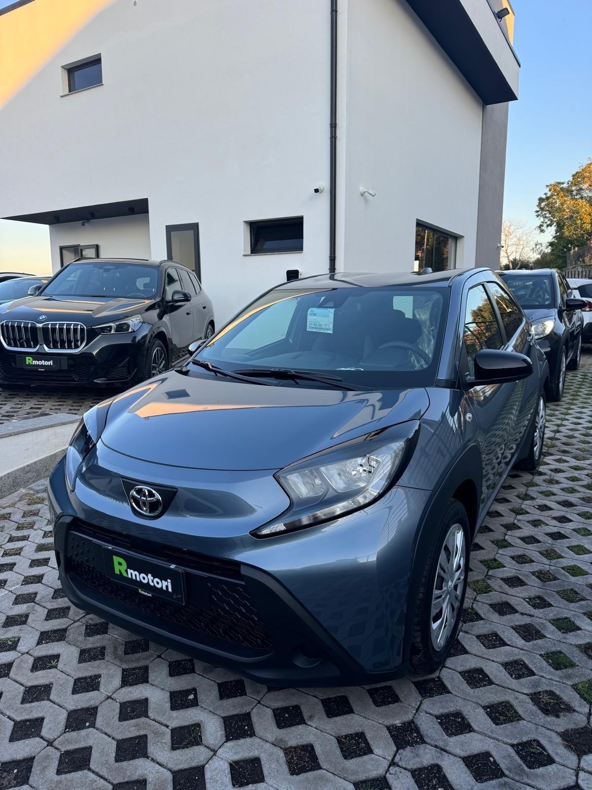 Toyota Aygo X 1.0 VVT-i 72 CV 5 porte Trend