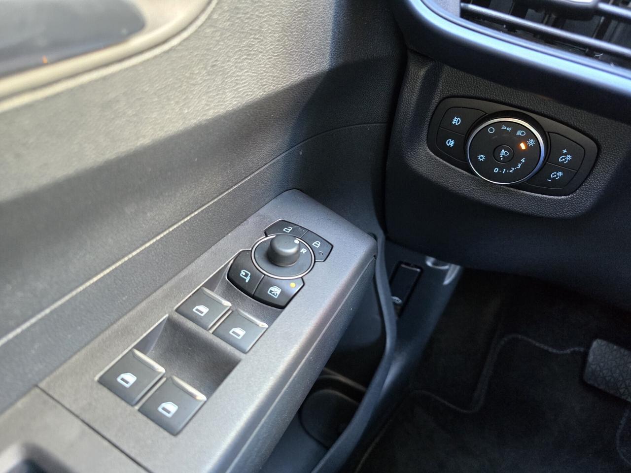 Ford Tourneo Courier 1.0 |ACTIVE|AUTOMATICO|UNIPRO