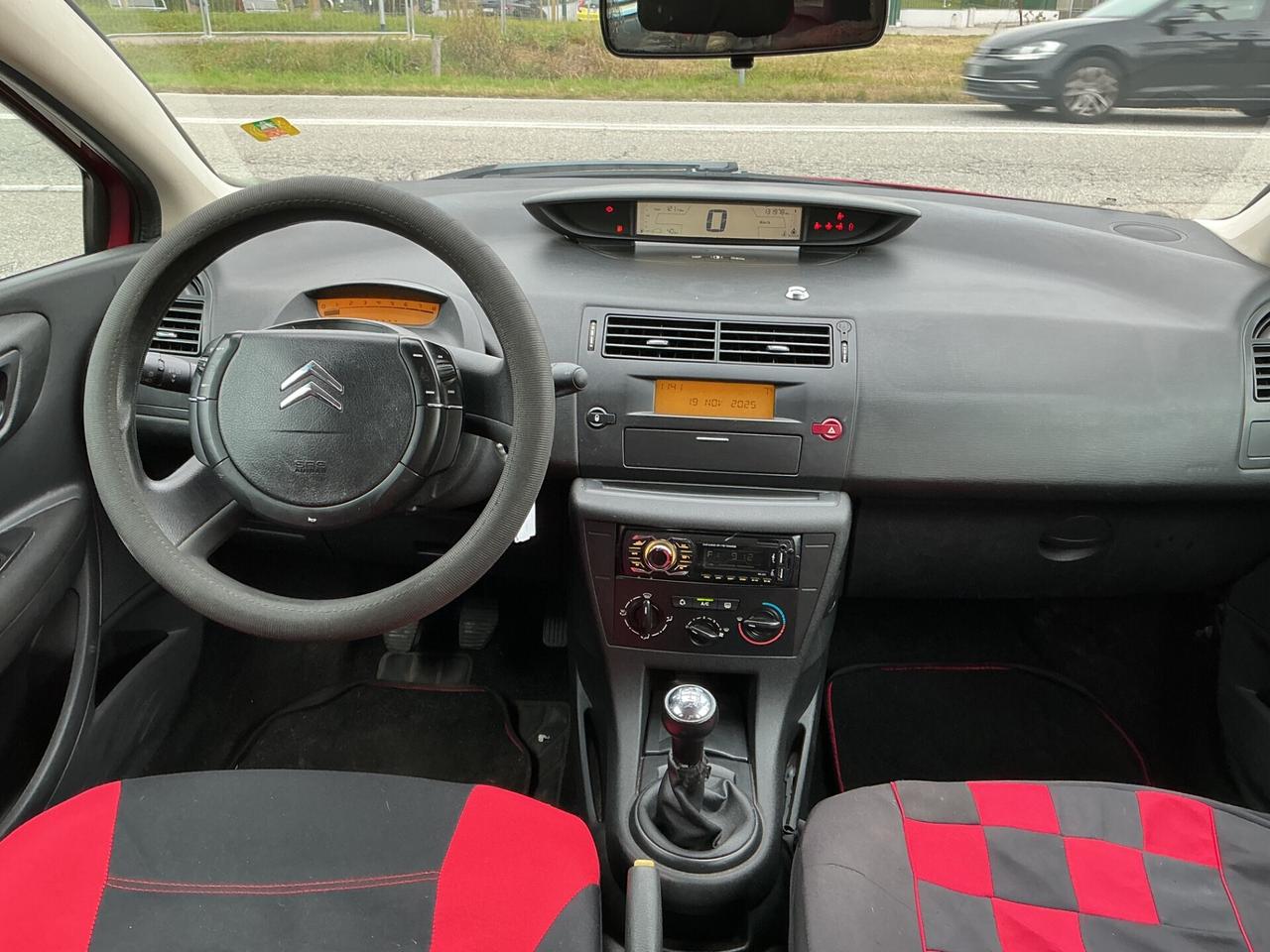 Citroen C4 1.4 Classique