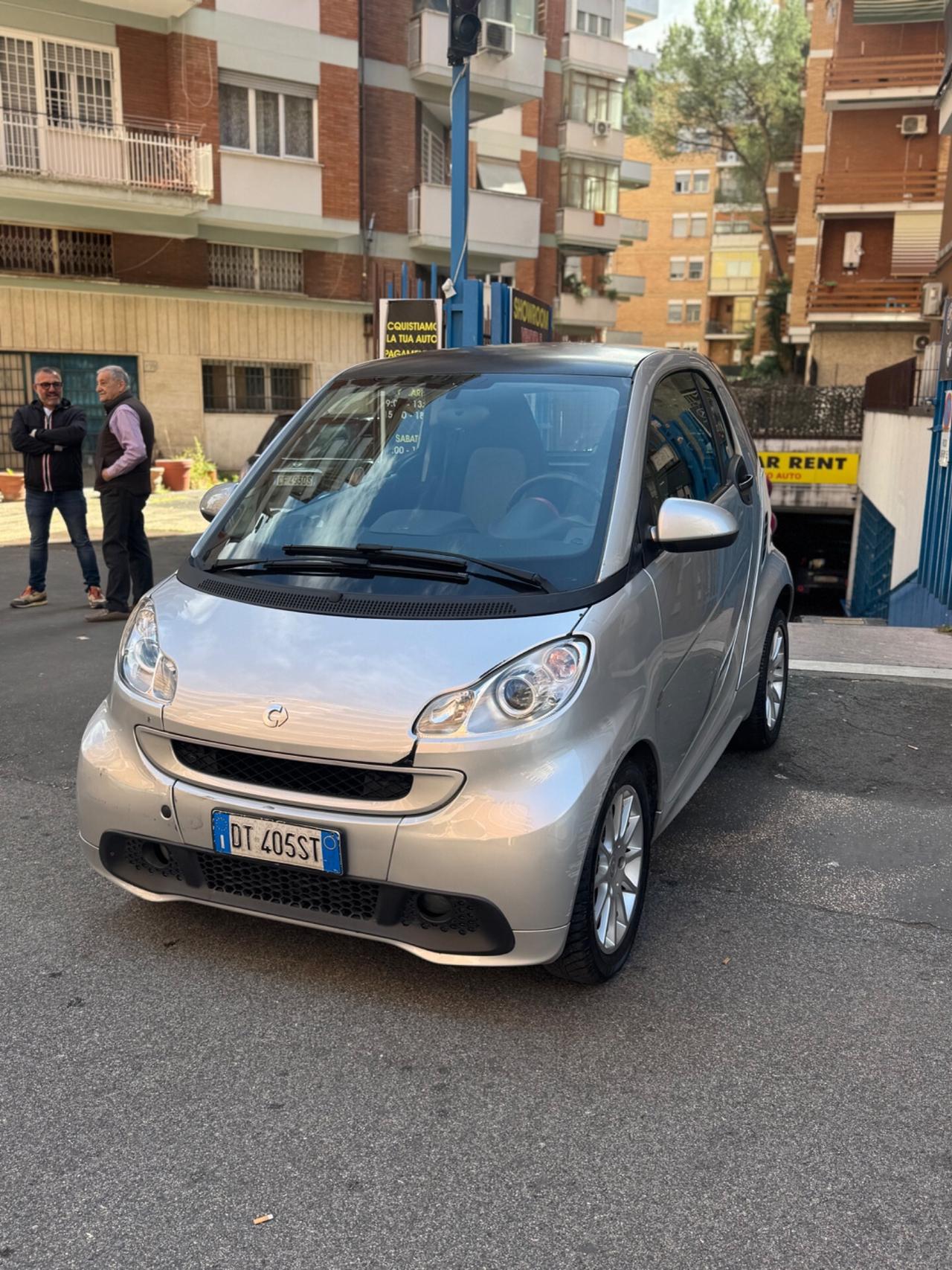 Smart ForTwo 1000 62 kW coupé passion