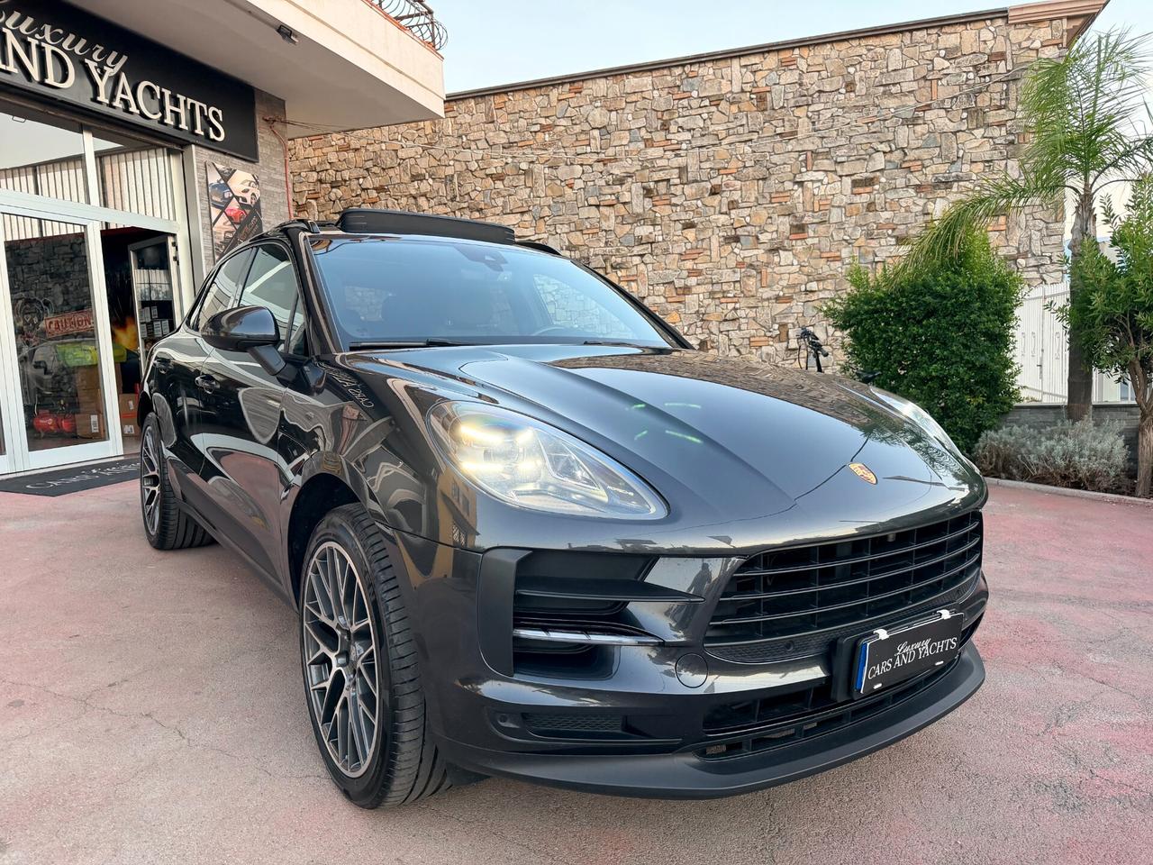 Porsche Macan 2.0 245- 2021-TETTO-FULLED-21^