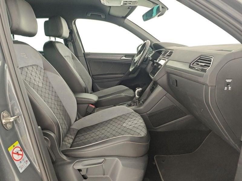 Volkswagen Tiguan 2.0 TDI 150 CV SCR DSG R-Line
