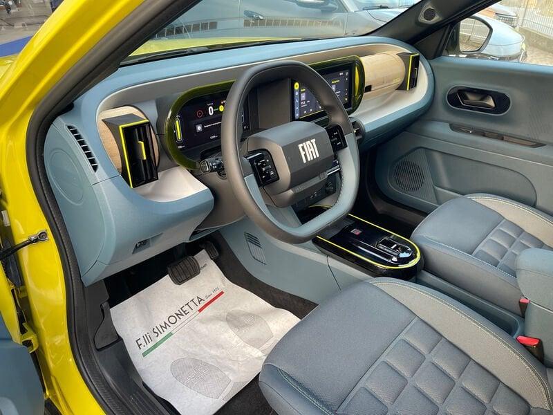 FIAT Grande Panda 44 kWh La Prima - AZIENDALE