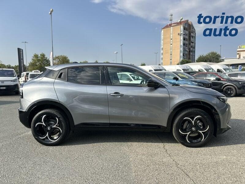 Alfa Romeo Junior Ibrida 1.2 145CV Hybrid eDCT6 ibrida Q4