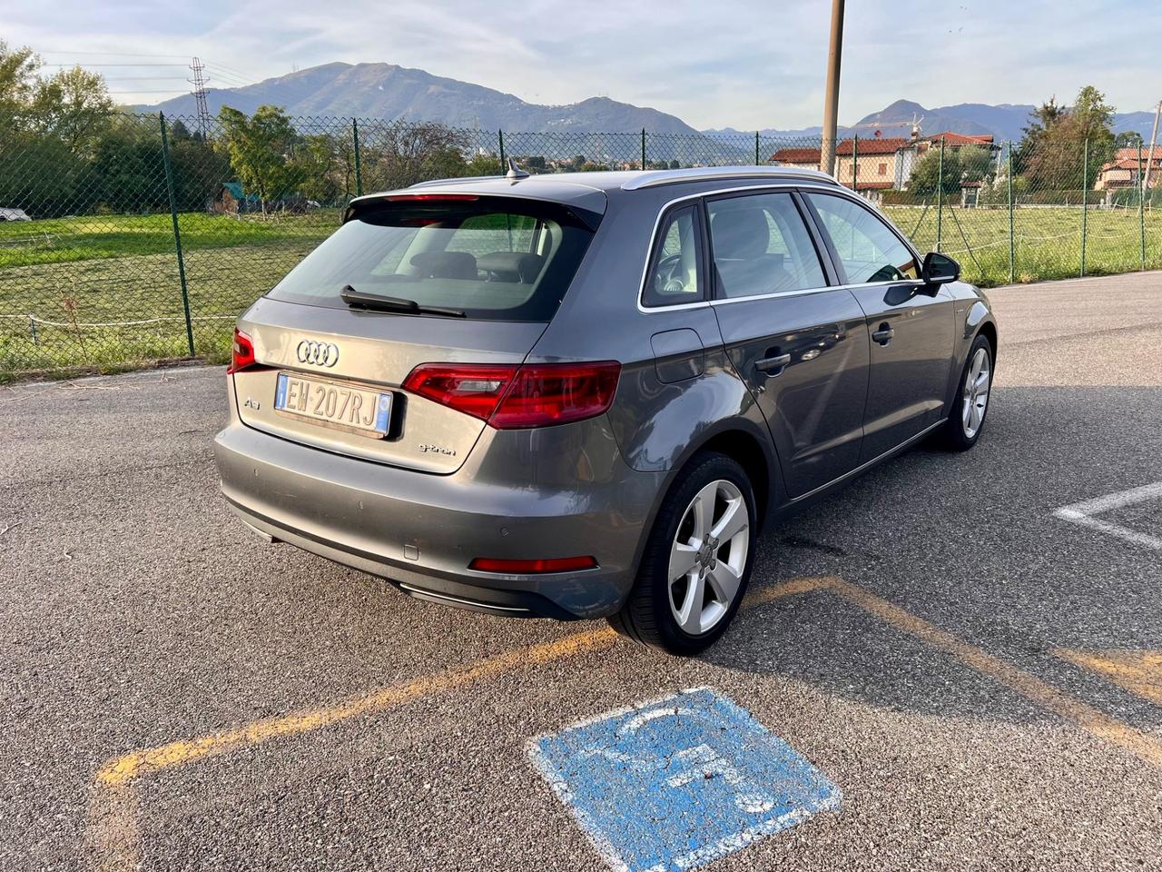 Audi A3 SPB 1.4 TFSI g-tron Attraction