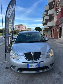 Lancia Ypsilon 1.3 MJT 75 CV Diva