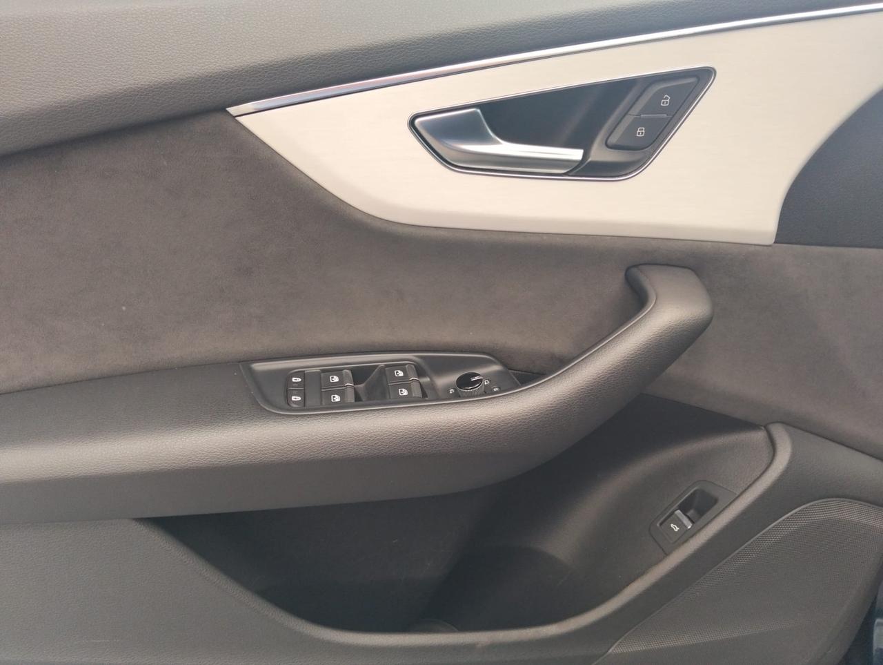 Audi Q8 45 TDI quattro tiptronic Sport