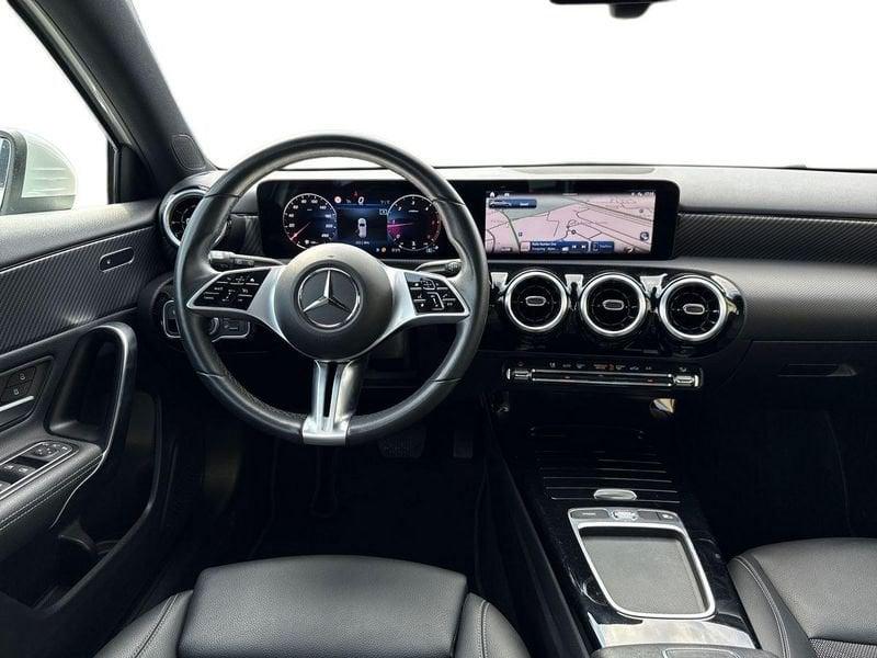 Mercedes-Benz Classe A A 180 d Progressive Advanced auto