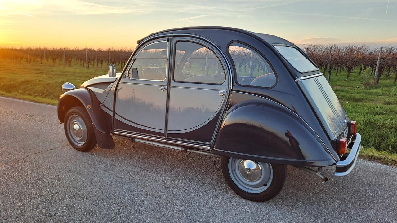 Citroen 2CV 6 Charleston RESTAURATA