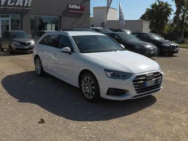 Audi A4 Avant 30 TDI/136 CV S tronic Advanced