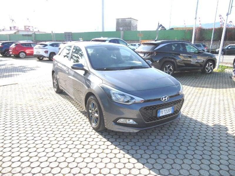 Hyundai i20 1.2 84 CV 5 porte Blackline MOLTO BELLA TUTTA TAGLIANDATA HYUNDAI