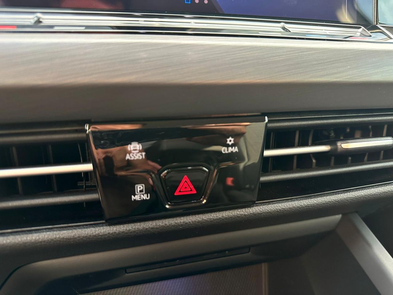 Volkswagen Golf 1.5 TGI DSG Style