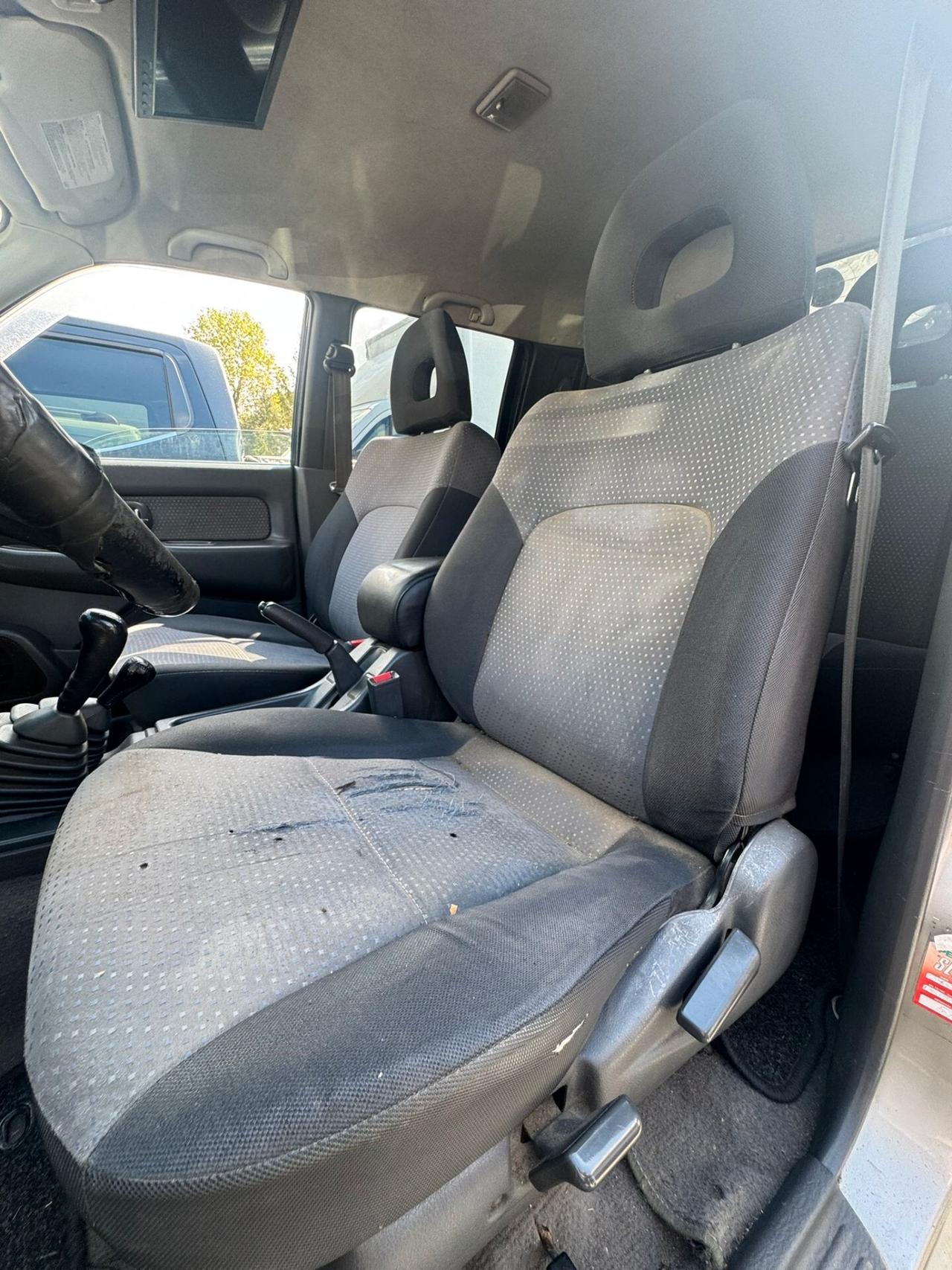 Mitsubishi L200 2.5 TDI 4WD Club Cab Pick-up GLS