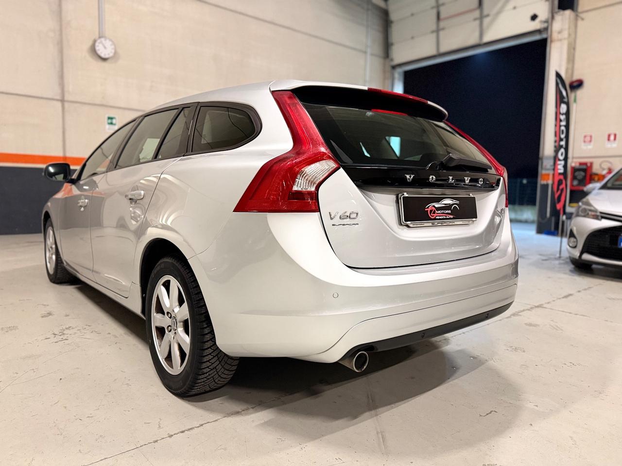 Volvo V60 D3 Geartronic Kinetic AUTOMATICA