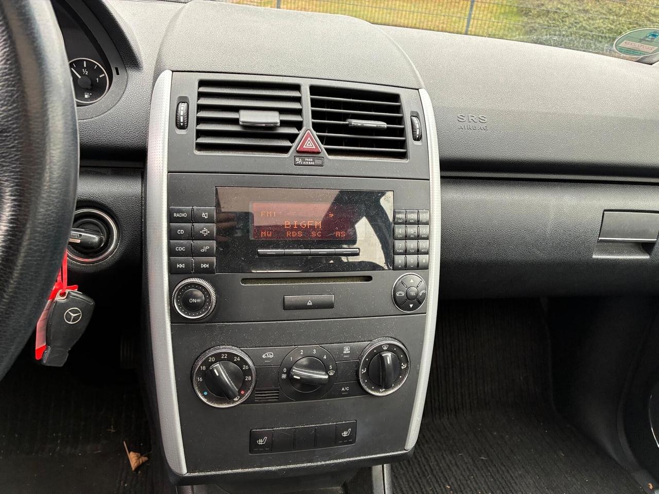 Mercedes-benz A 150 Classic Basic