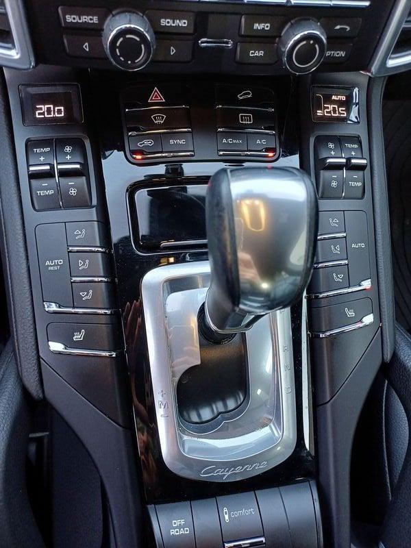 Porsche Cayenne 3.0 V6 Tiptronic 1°PROP-GARANZIA