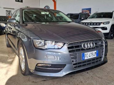 Audi A3 A3 Sportback 1.6 tdi Attraction 110cv s-tronic E6