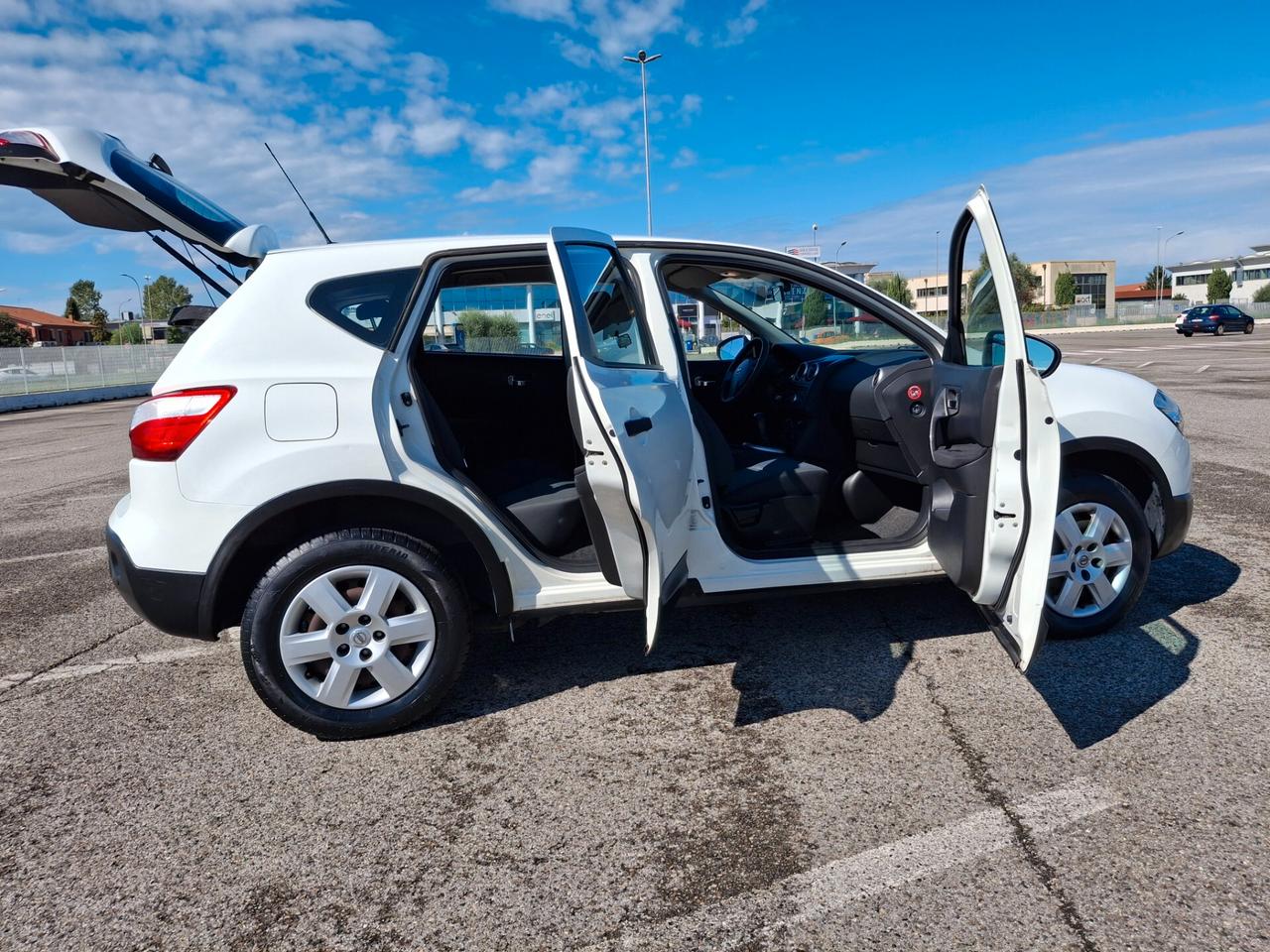 Nissan Qashqai 1.6 BENZINA*SOLO 88mila CHILOMETRI*