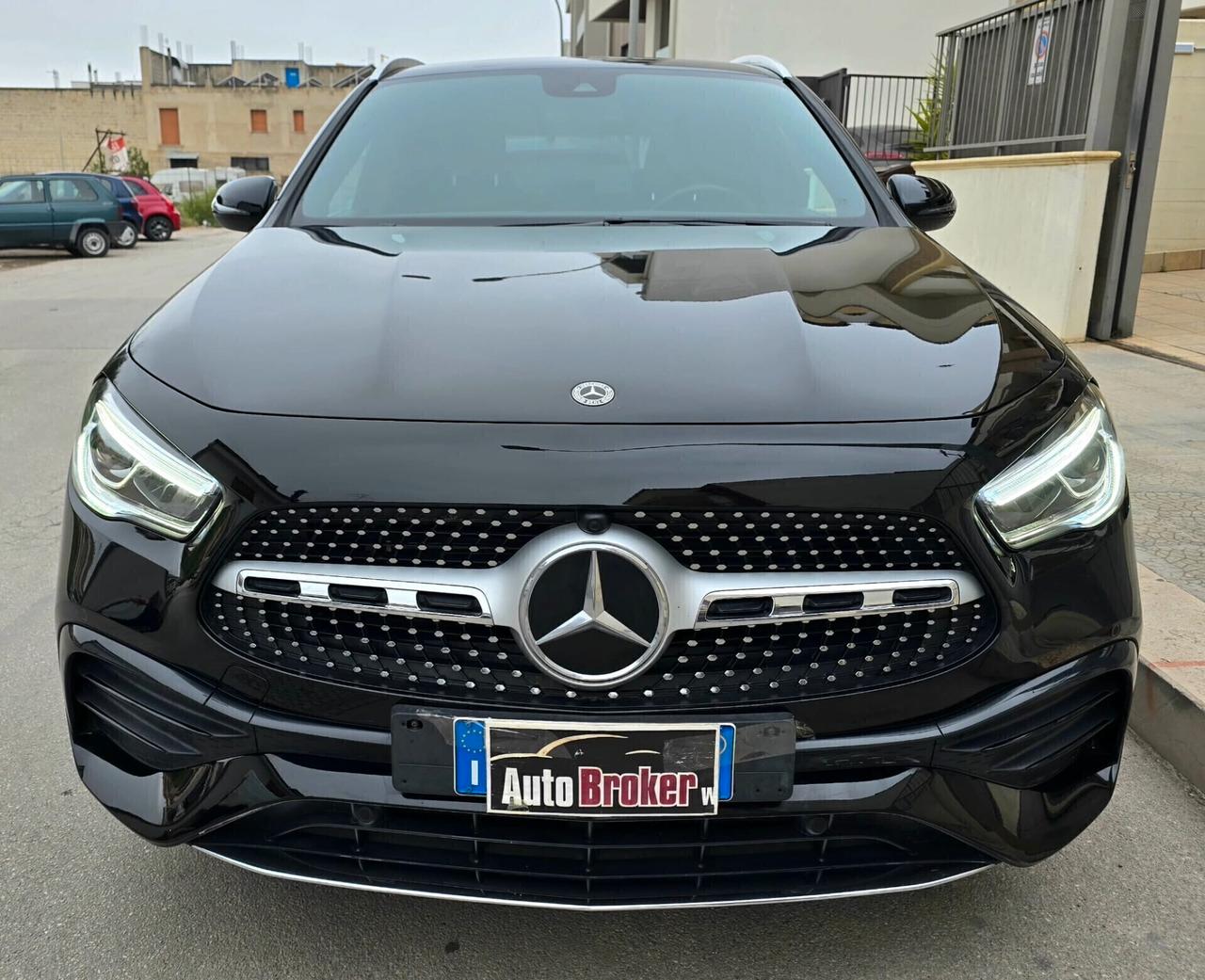 MERCEDES GLA 250e PHEV(eq-power) PREMIUM AMG