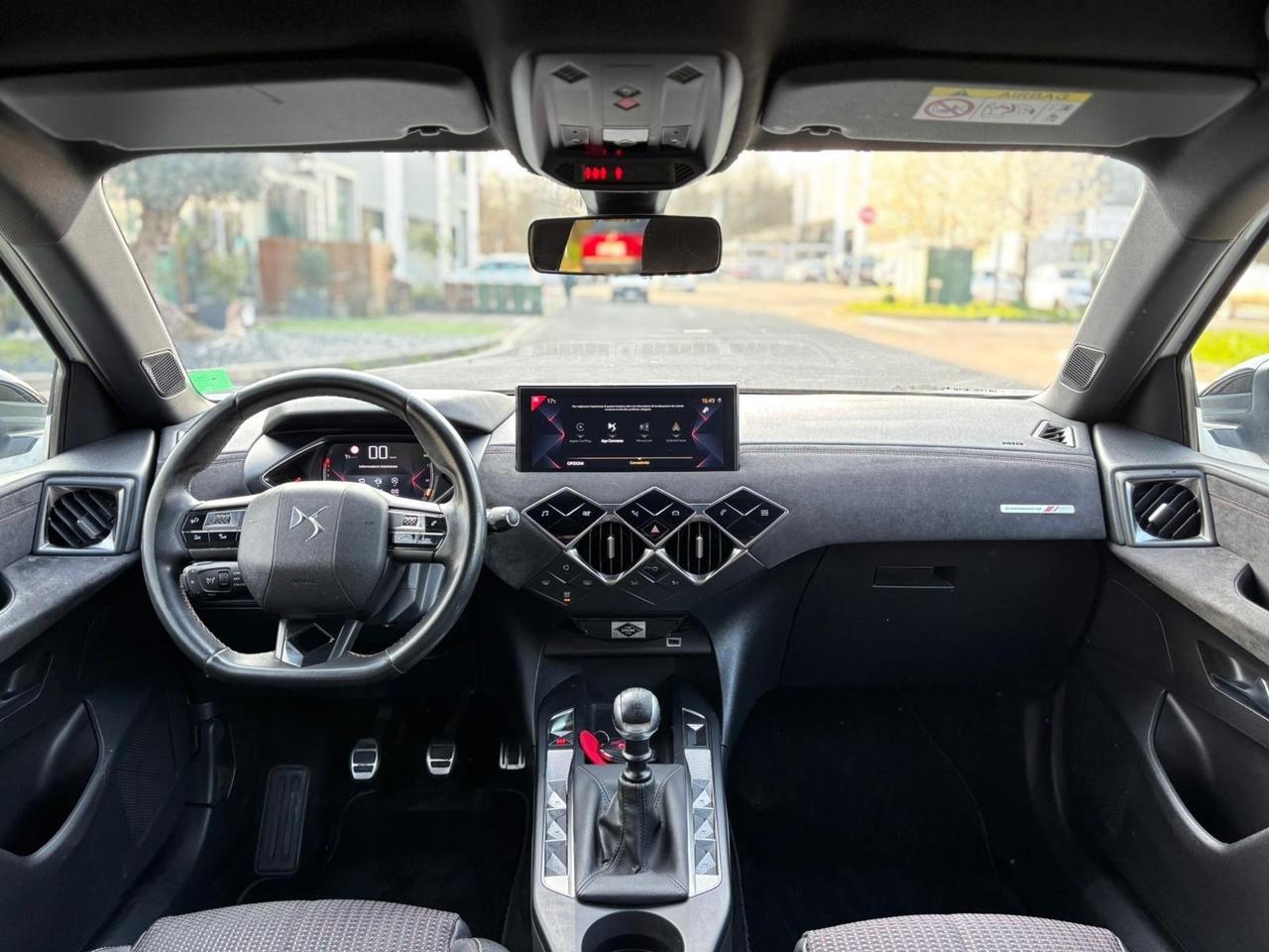 Ds DS3 3 Crossback BlueHDi 100 Performance Line